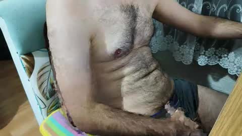 Snapshot of 007messiiii chatting on 10.28.25 NEW VDEO N THE BO   online show from 10.28.25