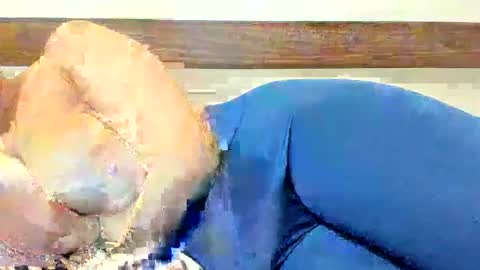 Snapshot of 00ingrid00 chatting on 12.04.25 00ingrid00 online show from 12.04.25