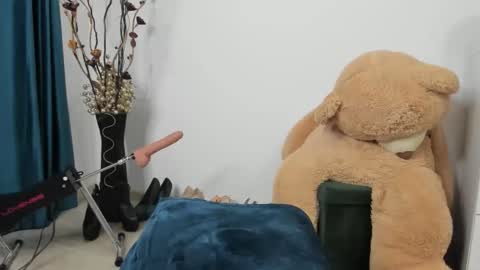 00ingrid00 online show from 02.09.26