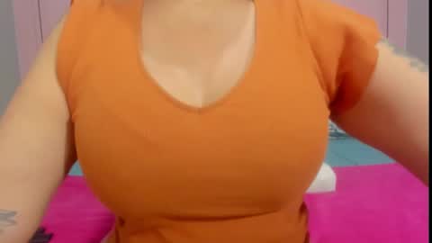 Snapshot of 00valeriasexxx chatting on 02.19.25 Valeria online show from 02.19.25