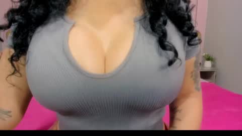 Snapshot of 00valeriasexxx chatting on 03.03.25 Valeria online show from 03.03.25