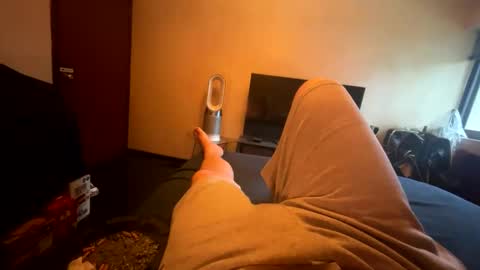 010_uwu online show from 04.20.26