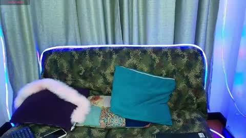 Klhoe Carter 3 online show from 05.08.26