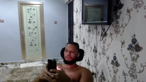 Snapshot of 0_kingsley chatting on 01.23.25 Kingsley online show from 01.23.25