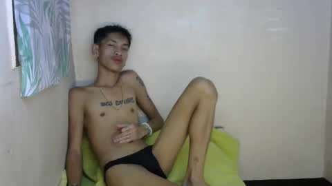 Snapshot of 0cir_asiansatisfy chatting on 12.04.24 RICK online show from 12.04.24