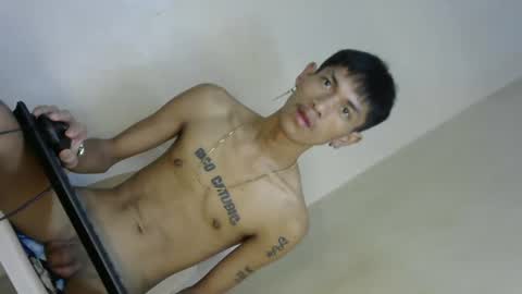 Snapshot of 0cir_asiansatisfy chatting on 12.08.24 RICK online show from 12.08.24