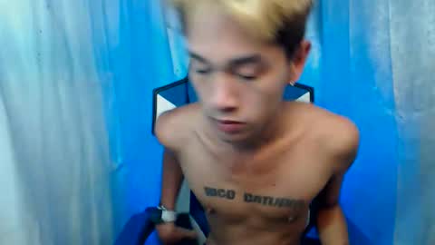 Snapshot of 0cir_asiansatisfy chatting on 11.25.25 RICK online show from 11.25.25