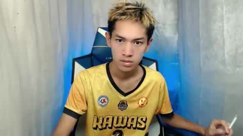 Snapshot of 0cir_asiansatisfy chatting on 01.12.26 RICK online show from 01.12.26