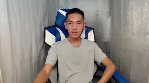 Snapshot of 0cir_asiansatisfy chatting on 02.25.26 RICK online show from 02.25.26