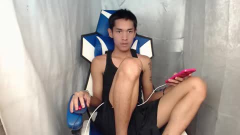 Snapshot of 0cir_asiansatisfy chatting on 04.03.26 RICK online show from 04.03.26