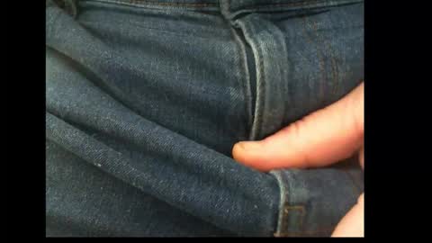 Snapshot of 10mm_socket chatting on 09.13.25 10mm_socket online show from 09.13.25