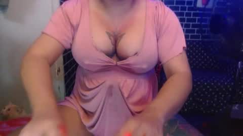  i am trixie im Your Selfsucking Mistress  online show from 01.12.26