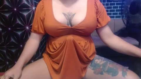 Snapshot of 11inchmonstercock4u chatting on 03.23.26 i am trixie im Your Selfsucking Mistress online show from 03.23.26