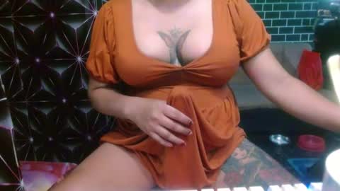 Snapshot of 11inchmonstercock4u chatting on 04.15.26 i am trixie im Your Selfsucking Mistress online show from 04.15.26