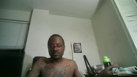 Snapshot of 11inchtattedtrinibad chatting on 09.14.25 11inchtattedtrinibad online show from 09.14.25