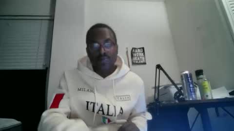 Snapshot of 11inchtattedtrinibad chatting on 11.10.25 11inchtattedtrinibad online show from 11.10.25