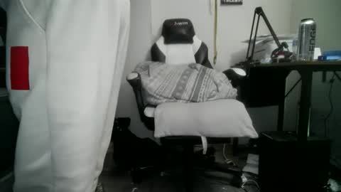 Snapshot of 11inchtattedtrinibad chatting on 11.21.25 11inchtattedtrinibad online show from 11.21.25