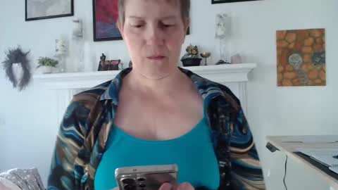 Aurora Willows online show from 01.10.26