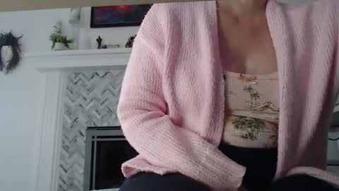 Aurora Willows online show from 02.13.26