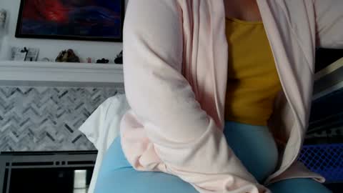 Snapshot of 11willowandjohn11 chatting on 07.18.26 Aurora Willows online show from 07.18.26