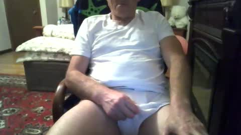 Snapshot of 123456ant chatting on 11.17.25 123456ant online show from 11.17.25