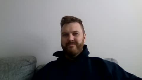 Snapshot of 123holt123 chatting on 04.26.26 123holt123 online show from 04.26.26
