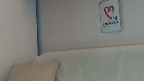 12ennie online show from 09.22.25