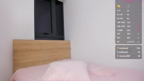 Snapshot of 1_love_8 chatting on 12.15.24 Rose Nude only In Prvt online show from 12.15.24