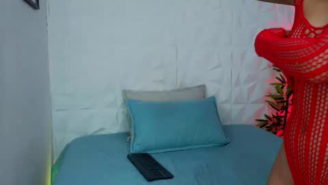 anya online show from 11.16.25