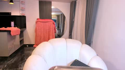 Snapshot of 1bonnie chatting on 02.25.25 Hello soy bonnie online show from 02.25.25