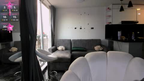 Snapshot of 1bonnie chatting on 11.17.25 Hello soy bonnie online show from 11.17.25