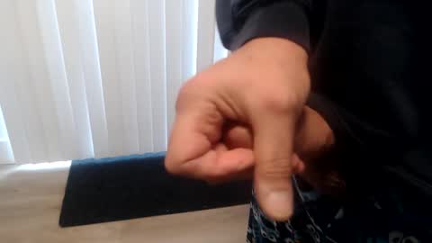 Snapshot of 1dad2plz chatting on 01.05.26 i erupt if you suck ur nipples 4 me and look at the camera while watching me online show from 01.05.26