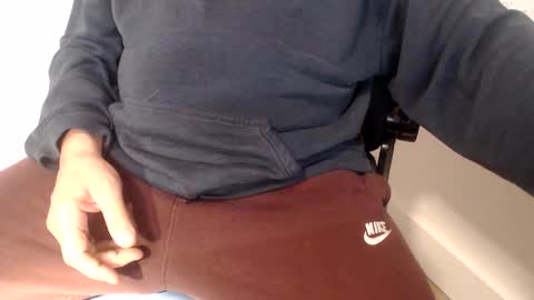 Snapshot of 1dad2plz chatting on 02.14.26 i erupt if you suck ur nipples 4 me and look at the camera while watching me online show from 02.14.26