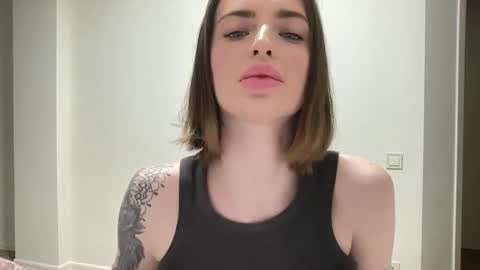 Snapshot of 1dove chatting on 02.09.26 DOVE online show from 02.09.26