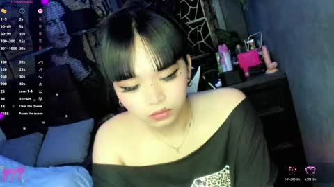 Snapshot of 1hottiegabby chatting on 05.06.26 Gabby online show from 05.06.26