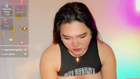 1lovelymess online show from 03.12.25