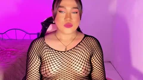 1lovelymess online show from 10.01.25