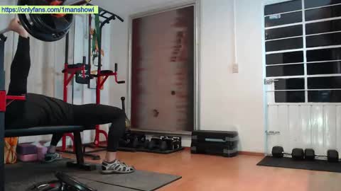 Snapshot of 1manshow11 chatting on 02.20.26 1manshow11 online show from 02.20.26