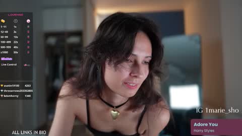 Marie online show from 09.24.25