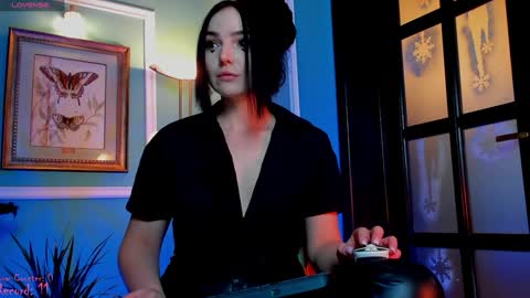 Moona  online show from 01.27.25