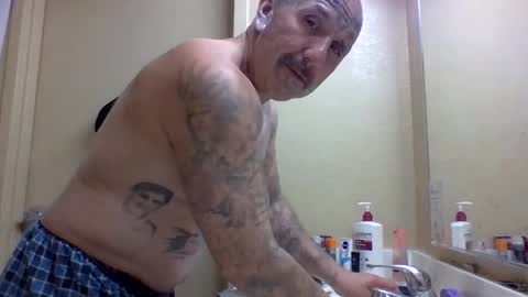 Snapshot of 1nastya8 chatting on 04.01.26 TheShyOne18 online show from 04.01.26