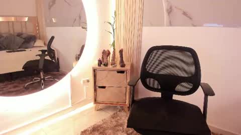 Luisa online show from 08.07.26