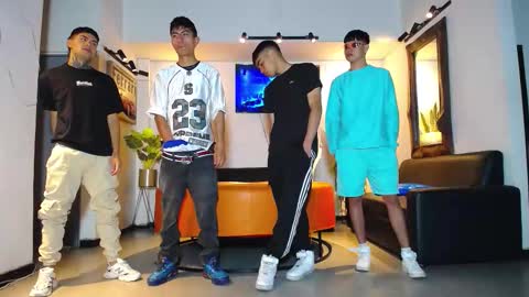 Snapshot of 1pushman chatting on 02.24.26 pushman online show from 02.24.26