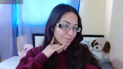 paola online show from 01.06.25