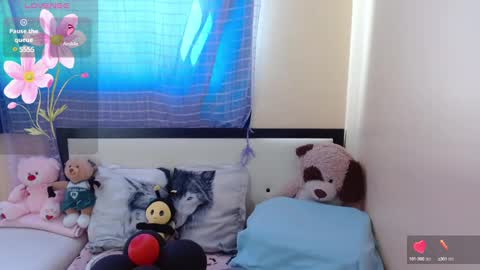 paola online show from 02.22.25