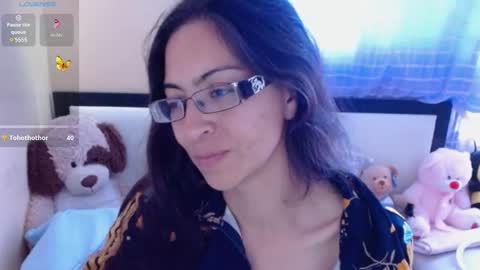 paola online show from 03.11.25