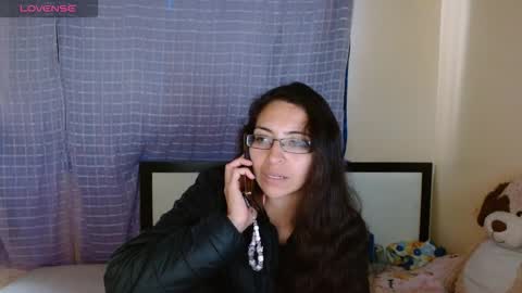 paola online show from 10.09.25