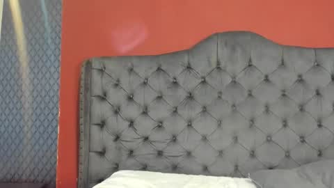 1Threestar online show from 09.09.25