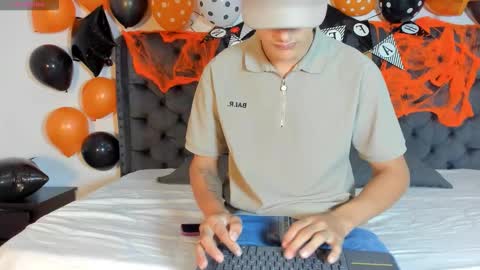 1Threestar online show from 10.13.25