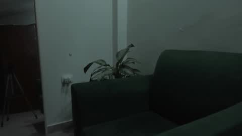 1Threestar online show from 10.23.25